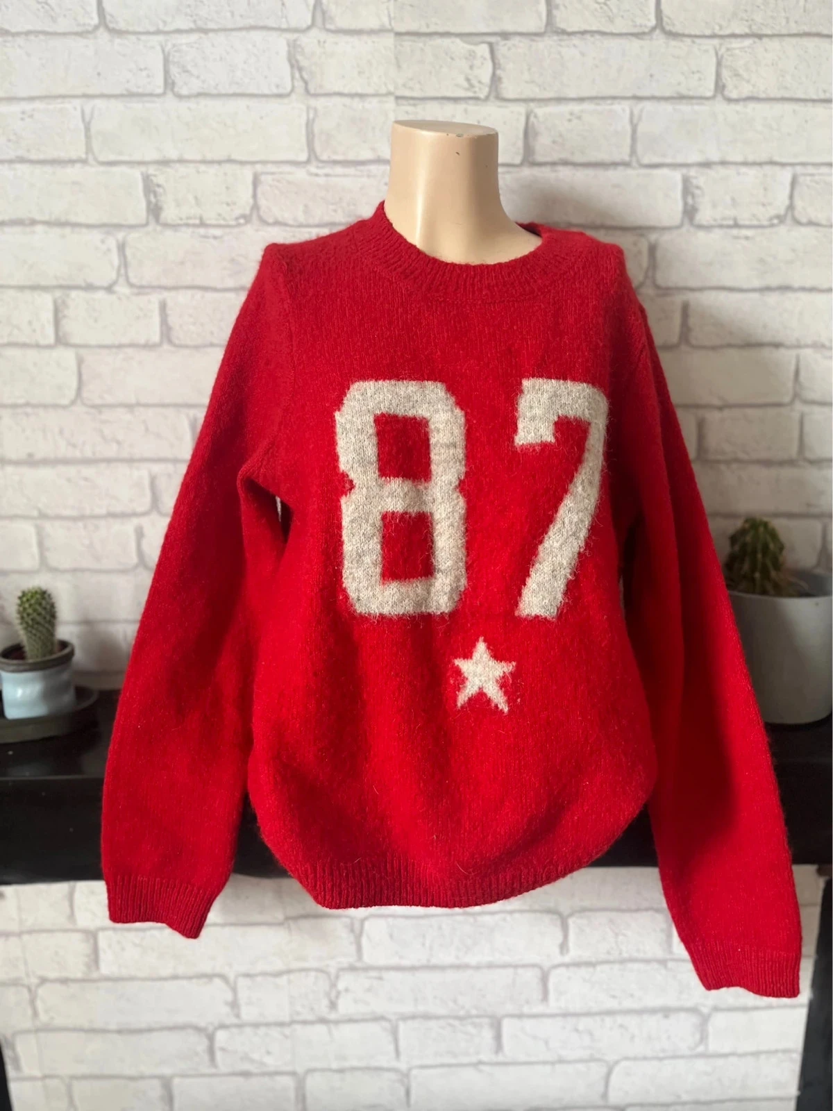 Pull femme rouge imprimé 87 – Primark – Taille 36